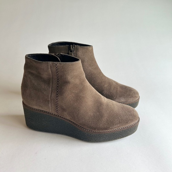 Aquatalia Brown Suede Genuine Leather Rubber Outsole Ankle Wedge Boots size 7.5 - Picture 1 of 16